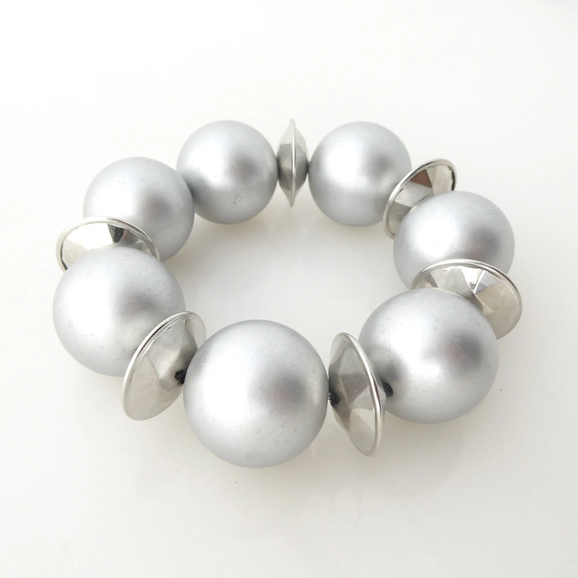 Silver kimoyo bead bracelet